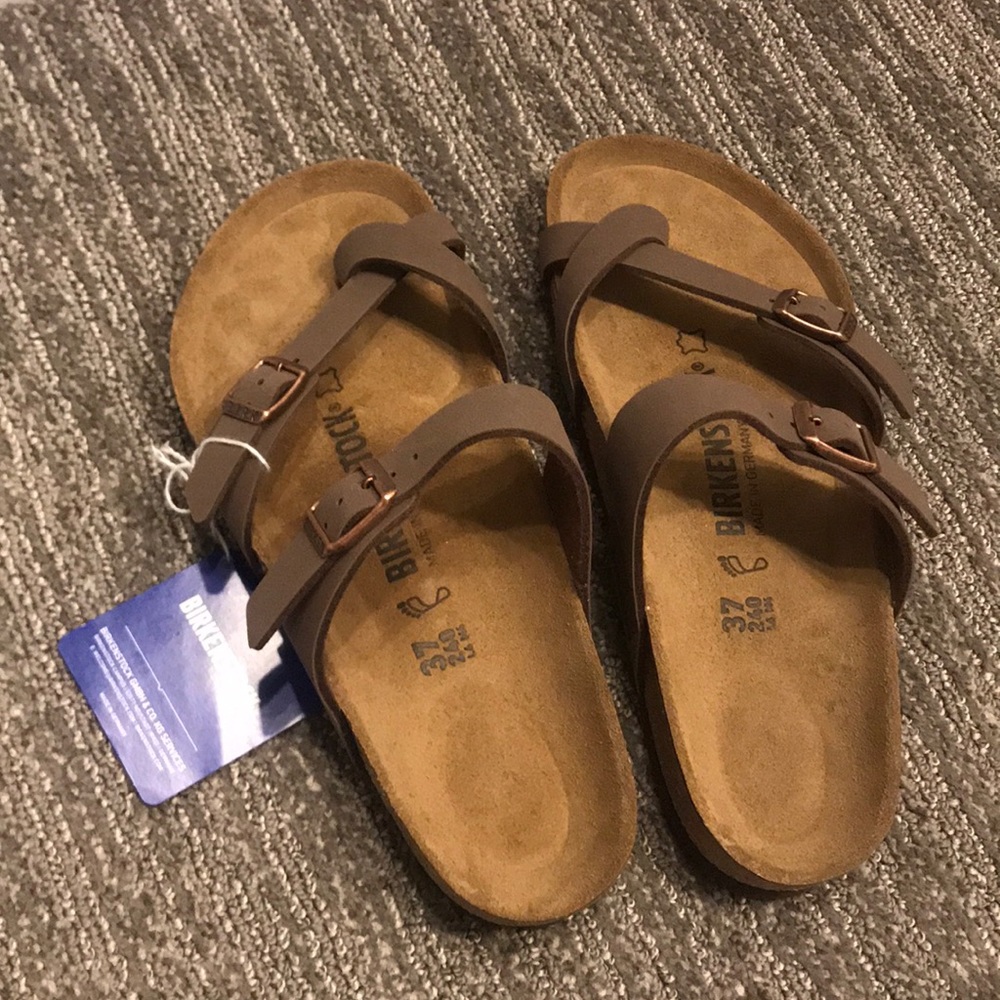 Brand New Authentic Brown Birkenstock’s
